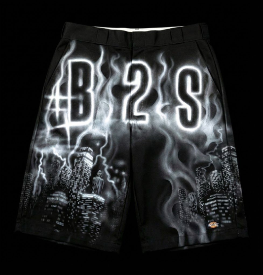 B2S X COPYRIGHT WORK SHORTS AIRBRUSHED